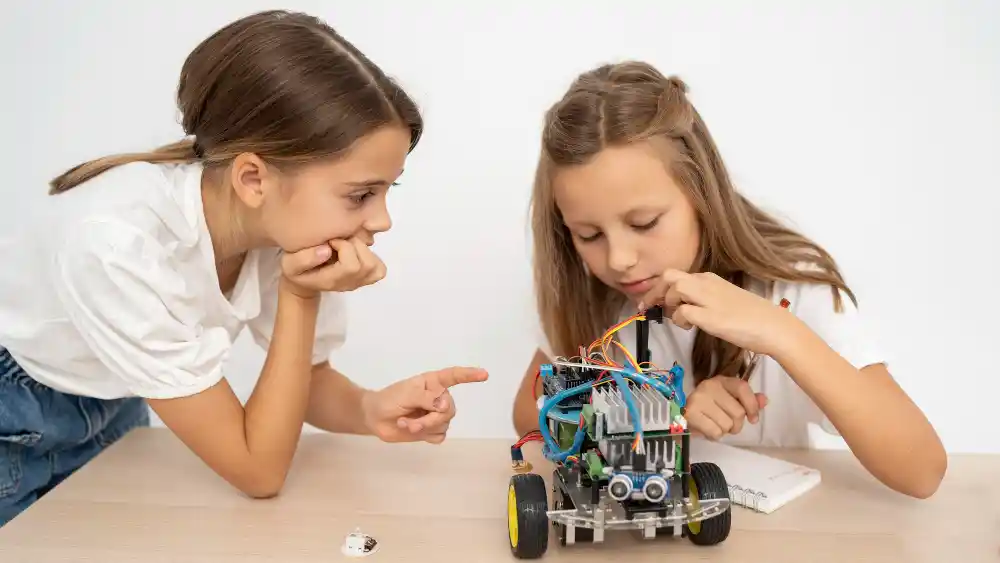 Robotik Sebagai Media Belajar Anak yang Membentuk Karakter