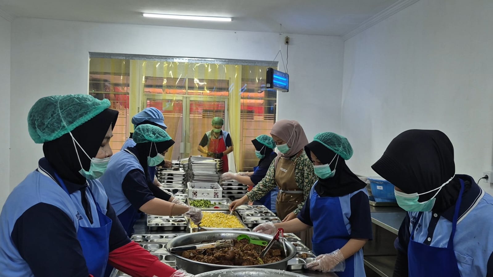 struktur pengurus dapur mbg