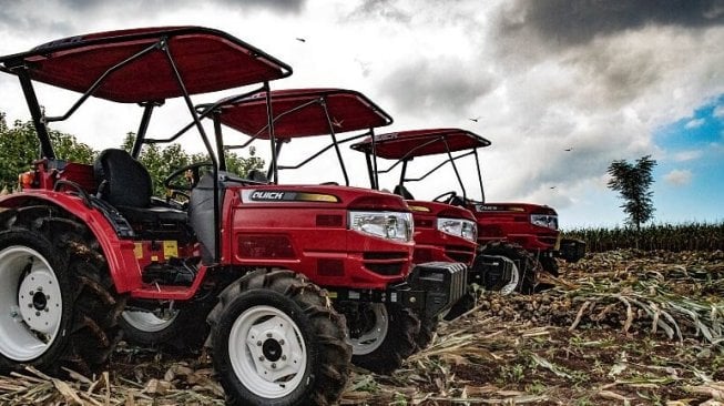 bisnis sewa alat pertanian